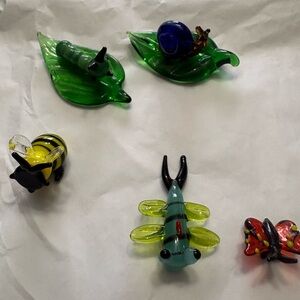 8 glass insect decor for windowsill